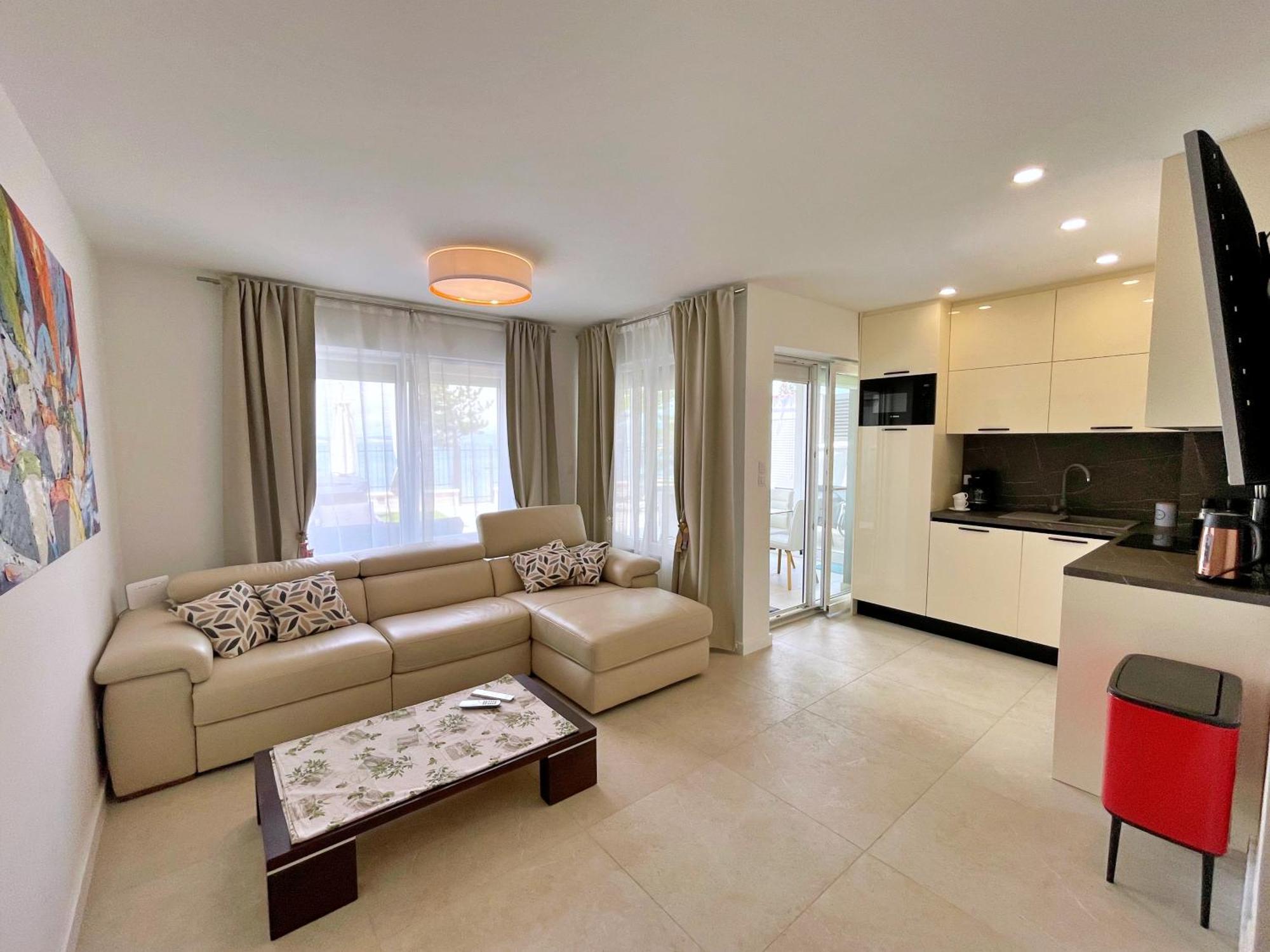Villas Punta Silo - Luxury Apartments With Pool Екстериор снимка